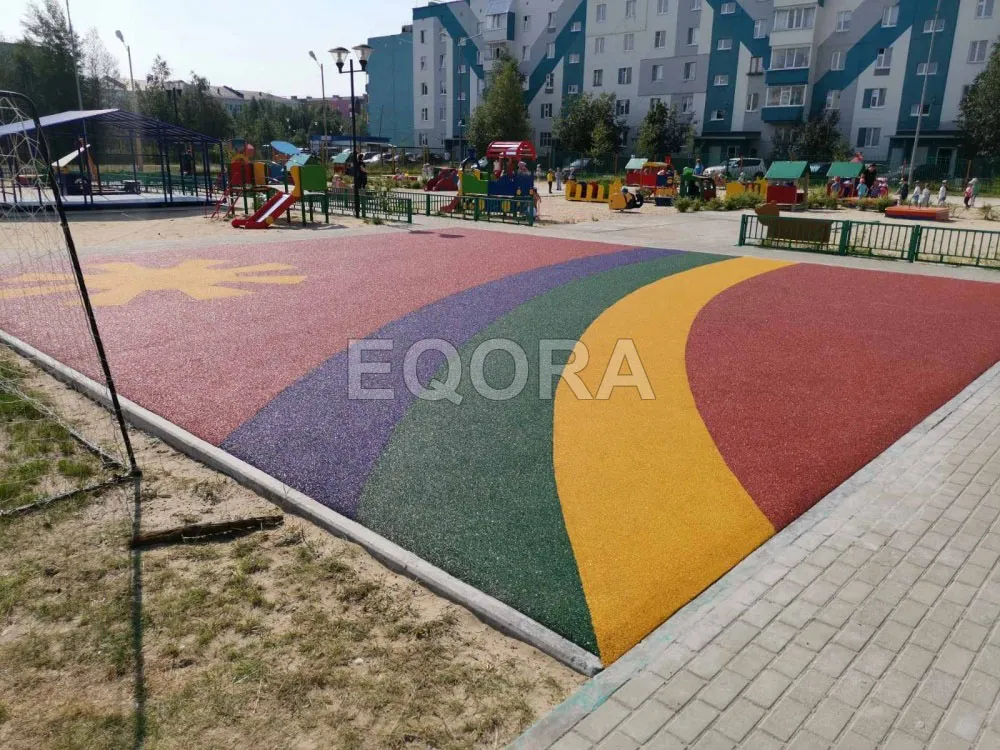 Подходит ли резиновое покрытие для детских площадок в Лопатинском?